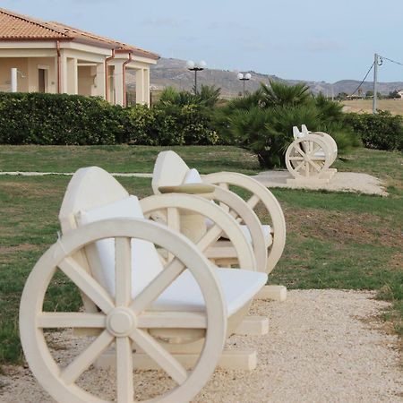 B&B L'Eden Di Capo Bianco Montallegro Luaran gambar
