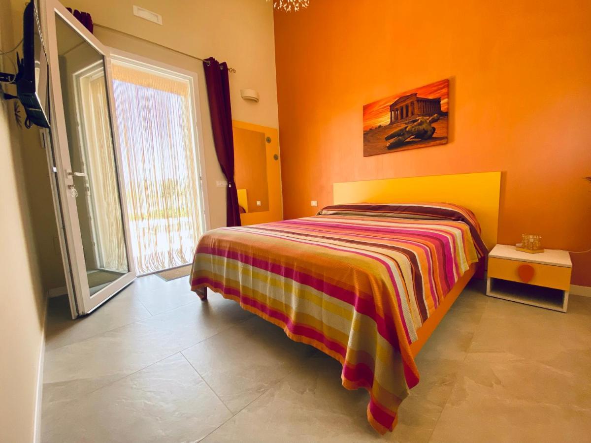 B&B L'Eden Di Capo Bianco Montallegro Luaran gambar