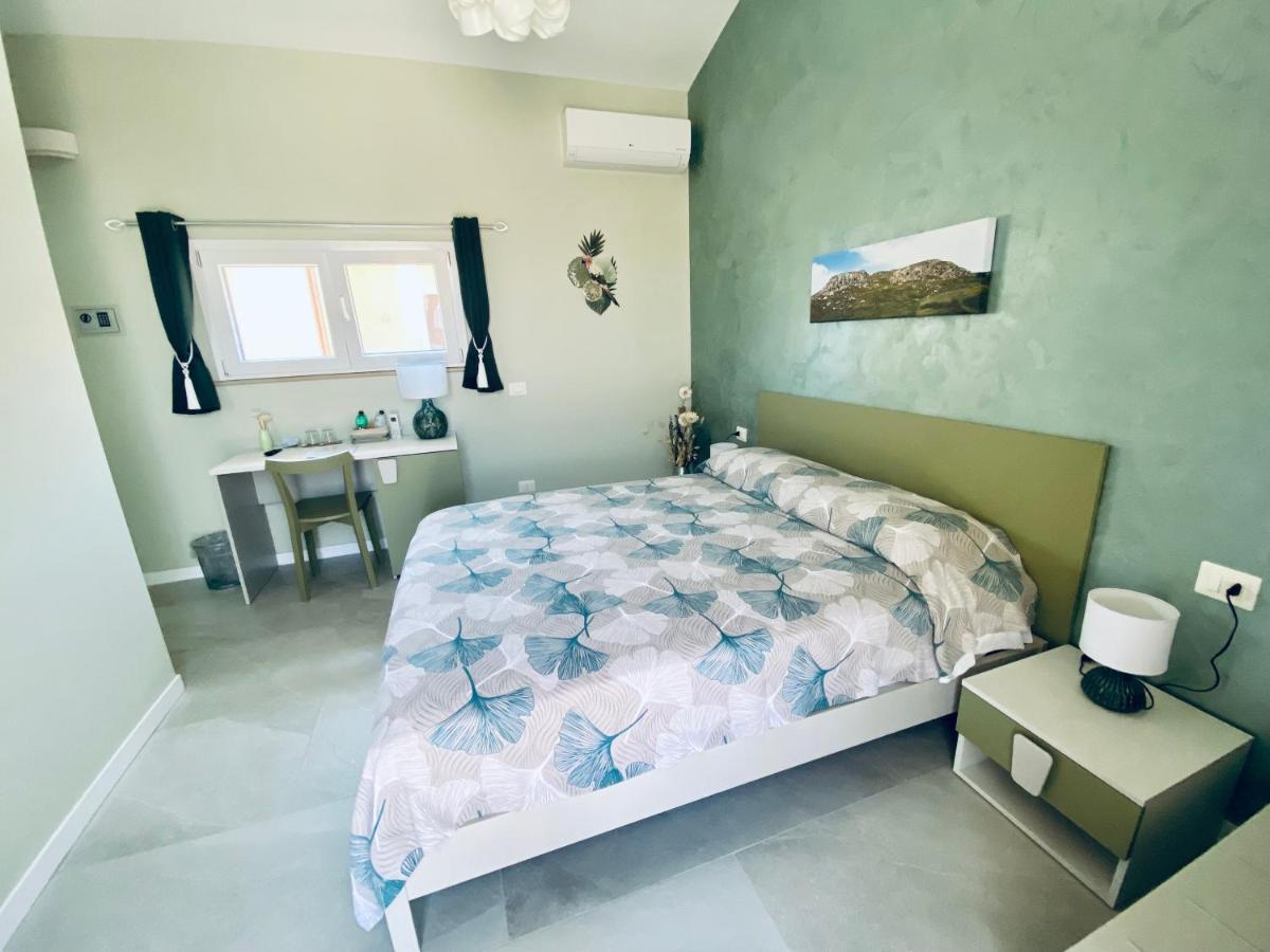 B&B L'Eden Di Capo Bianco Montallegro Luaran gambar