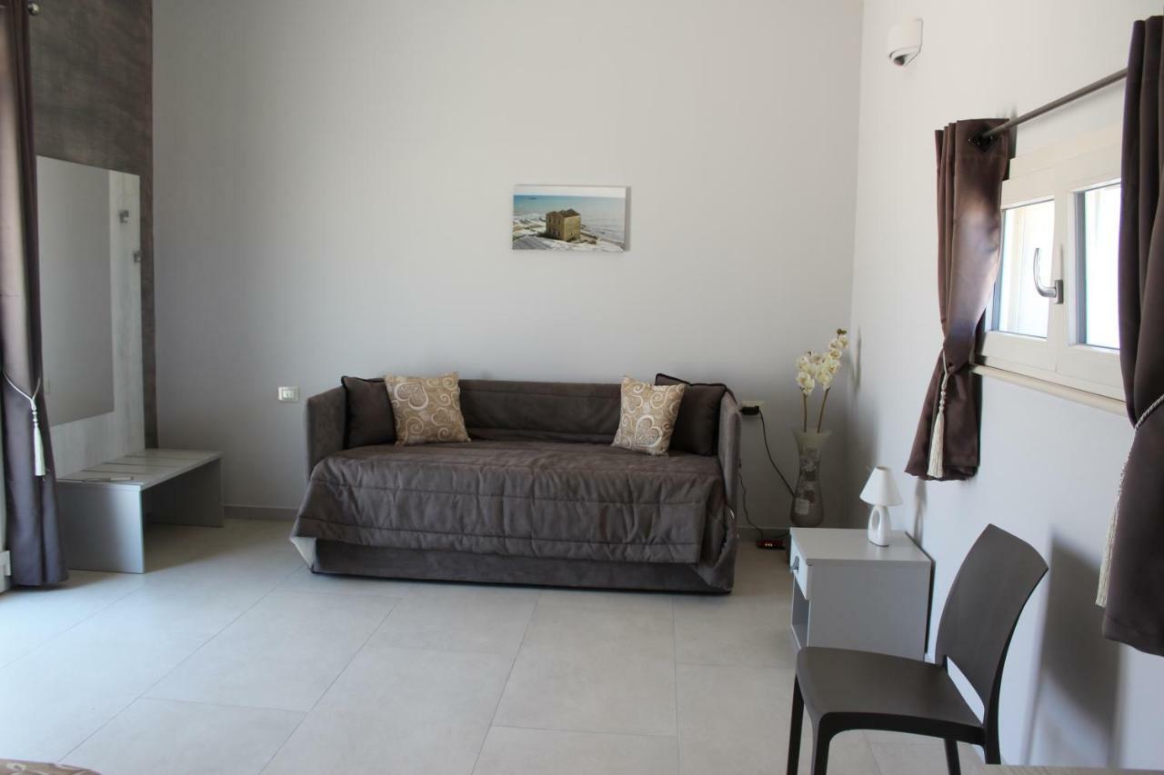 B&B L'Eden Di Capo Bianco Montallegro Luaran gambar